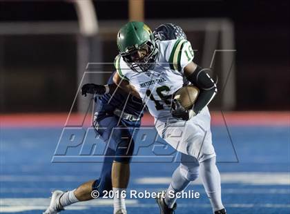 Thumbnail 2 in Monterey Trail vs. Vista del Lago photogallery.