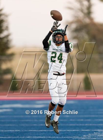 Thumbnail 3 in Monterey Trail vs. Vista del Lago photogallery.
