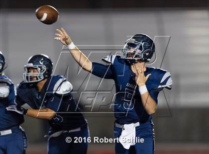 Thumbnail 2 in Monterey Trail vs. Vista del Lago photogallery.