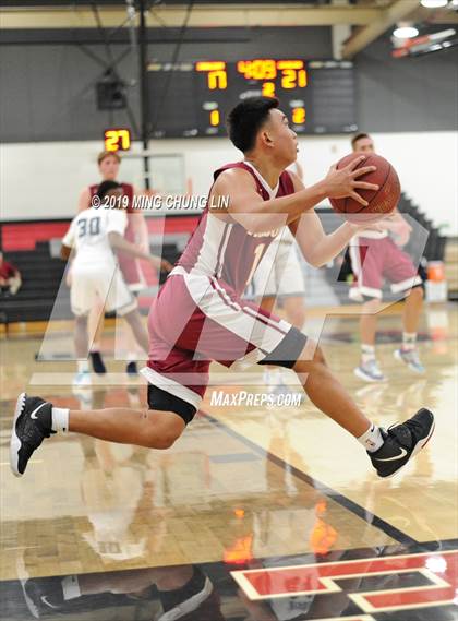 Thumbnail 1 in Woodrow Wilson vs. Squalicum (Tustin Holiday Classic) photogallery.