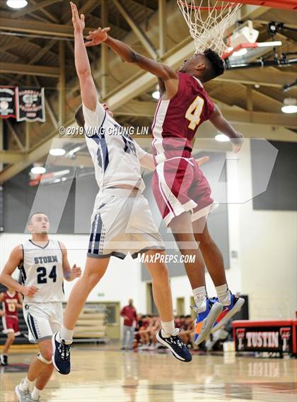 Thumbnail 1 in Woodrow Wilson vs. Squalicum (Tustin Holiday Classic) photogallery.