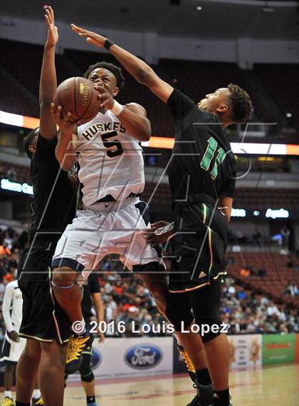 Thumbnail 1 in Long Beach Poly @ JW North (CIF SS 1AA Final) photogallery.