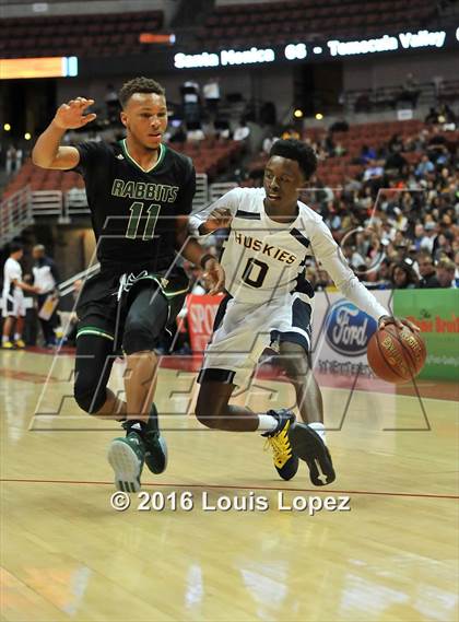 Thumbnail 1 in Long Beach Poly @ JW North (CIF SS 1AA Final) photogallery.