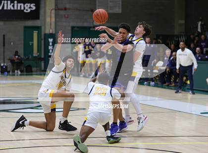Thumbnail 1 in St. Ignatius vs. Richmond Heights photogallery.