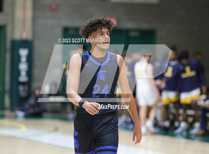 Thumbnail 2 in St. Ignatius vs. Richmond Heights photogallery.