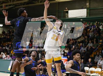 Thumbnail 1 in St. Ignatius vs. Richmond Heights photogallery.