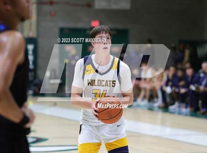 Thumbnail 1 in St. Ignatius vs. Richmond Heights photogallery.