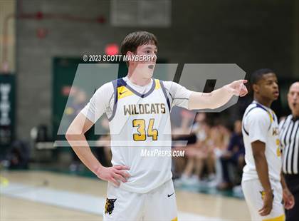 Thumbnail 3 in St. Ignatius vs. Richmond Heights photogallery.