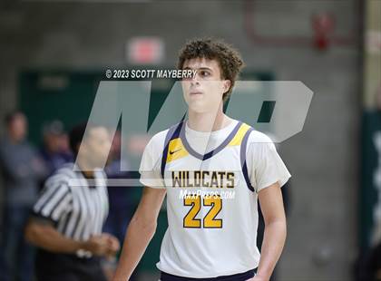 Thumbnail 3 in St. Ignatius vs. Richmond Heights photogallery.