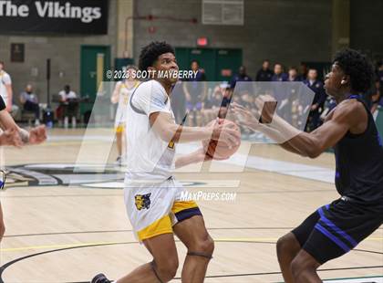 Thumbnail 3 in St. Ignatius vs. Richmond Heights photogallery.