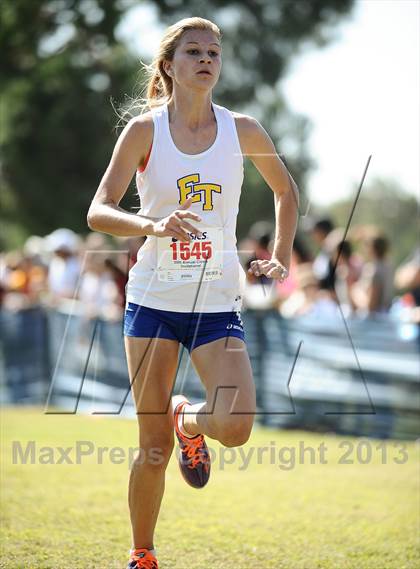 Thumbnail 2 in Clovis Invitational (Girls Varsity Division 1) photogallery.
