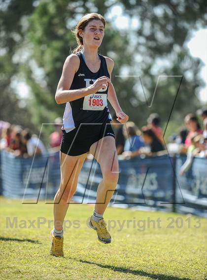 Thumbnail 1 in Clovis Invitational (Girls Varsity Division 1) photogallery.