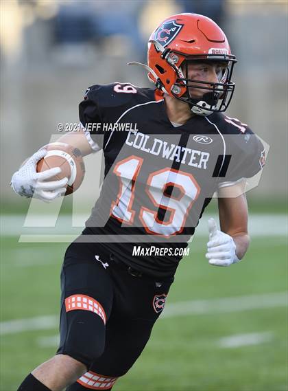 Thumbnail 3 in Carey vs. Coldwater (OHSAA D6 Final) photogallery.