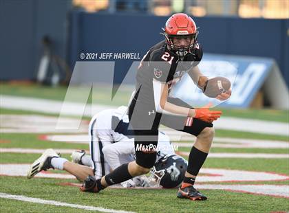 Thumbnail 1 in Carey vs. Coldwater (OHSAA D6 Final) photogallery.