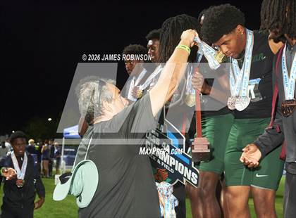 Thumbnail 2 in FHSAA Class 4A Final (Awards) photogallery.