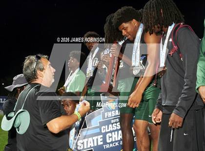 Thumbnail 3 in FHSAA Class 4A Final (Awards) photogallery.