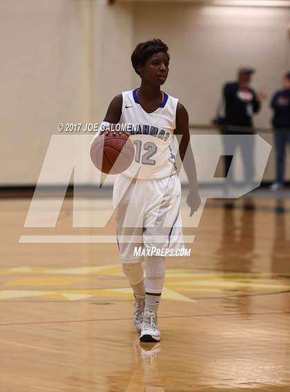 Thumbnail 1 in MacArthur [Douglas] vs Madison photogallery.