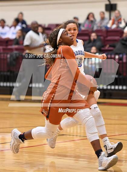 Thumbnail 1 in MacArthur [Douglas] vs Madison photogallery.