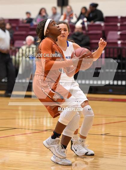 Thumbnail 2 in MacArthur [Douglas] vs Madison photogallery.