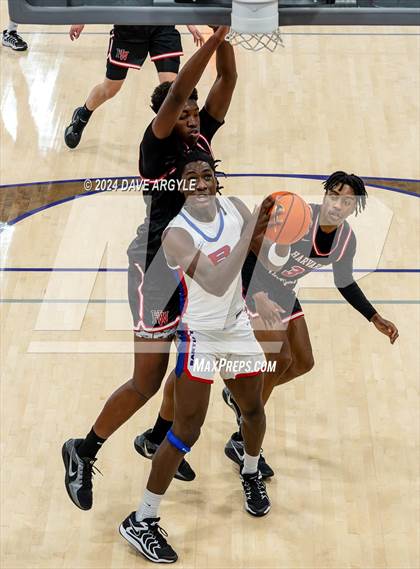 Thumbnail 1 in Harvard-Westlake vs. Bartlett (Holiday Hoopfest) photogallery.