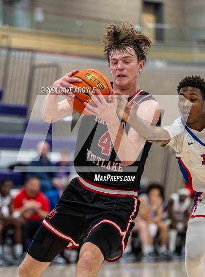 Thumbnail 1 in Harvard-Westlake vs. Bartlett (Holiday Hoopfest) photogallery.