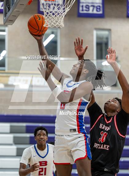 Thumbnail 2 in Harvard-Westlake vs. Bartlett (Holiday Hoopfest) photogallery.