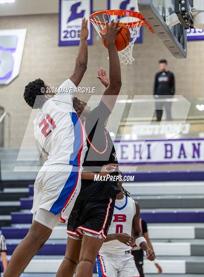 Thumbnail 3 in Harvard-Westlake vs. Bartlett (Holiday Hoopfest) photogallery.