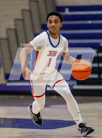 Thumbnail 1 in Harvard-Westlake vs. Bartlett (Holiday Hoopfest) photogallery.