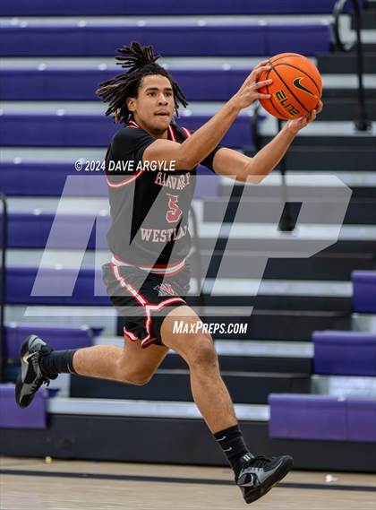 Thumbnail 1 in Harvard-Westlake vs. Bartlett (Holiday Hoopfest) photogallery.