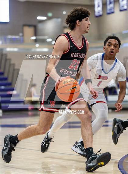 Thumbnail 3 in Harvard-Westlake vs. Bartlett (Holiday Hoopfest) photogallery.