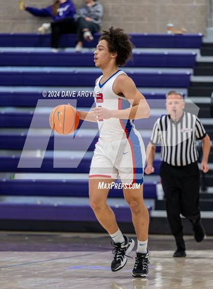 Thumbnail 1 in Harvard-Westlake vs. Bartlett (Holiday Hoopfest) photogallery.