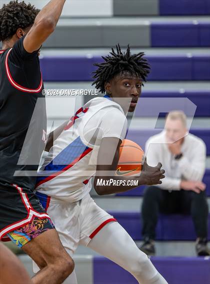 Thumbnail 1 in Harvard-Westlake vs. Bartlett (Holiday Hoopfest) photogallery.