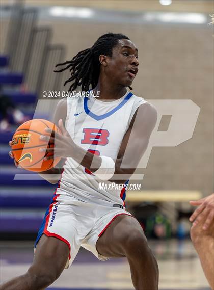 Thumbnail 3 in Harvard-Westlake vs. Bartlett (Holiday Hoopfest) photogallery.