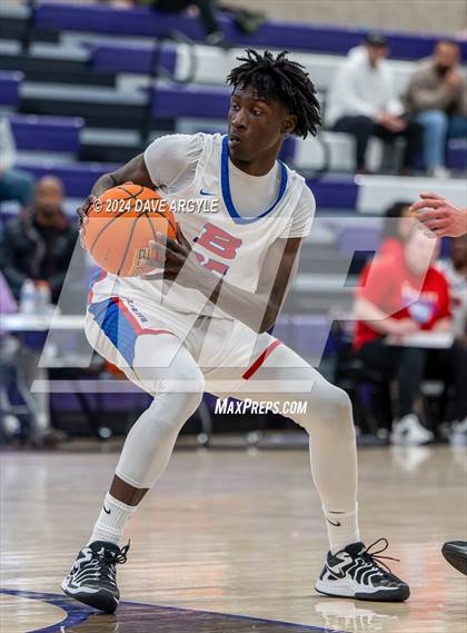 Thumbnail 2 in Harvard-Westlake vs. Bartlett (Holiday Hoopfest) photogallery.