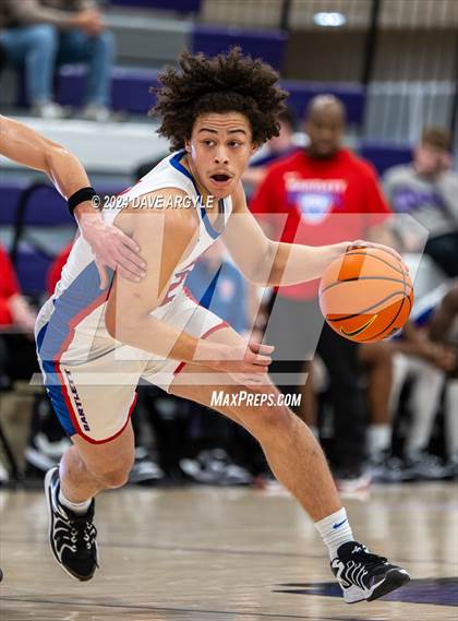 Thumbnail 1 in Harvard-Westlake vs. Bartlett (Holiday Hoopfest) photogallery.