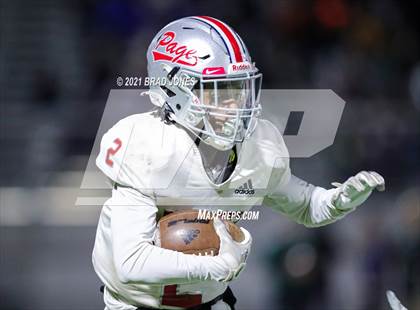 Thumbnail 2 in Page @ Green Hill (TSSAA D1 5A Qtr Final Playoff) photogallery.