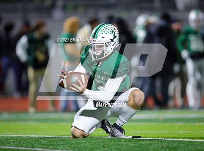 Thumbnail 2 in Page @ Green Hill (TSSAA D1 5A Qtr Final Playoff) photogallery.