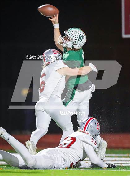Thumbnail 1 in Page @ Green Hill (TSSAA D1 5A Qtr Final Playoff) photogallery.