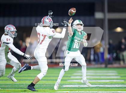 Thumbnail 2 in Page @ Green Hill (TSSAA D1 5A Qtr Final Playoff) photogallery.