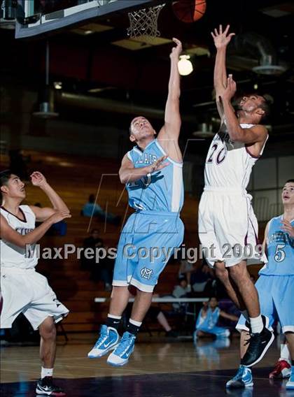 Thumbnail 2 in Fontana vs Montclair (Inland Empire Invitational) photogallery.