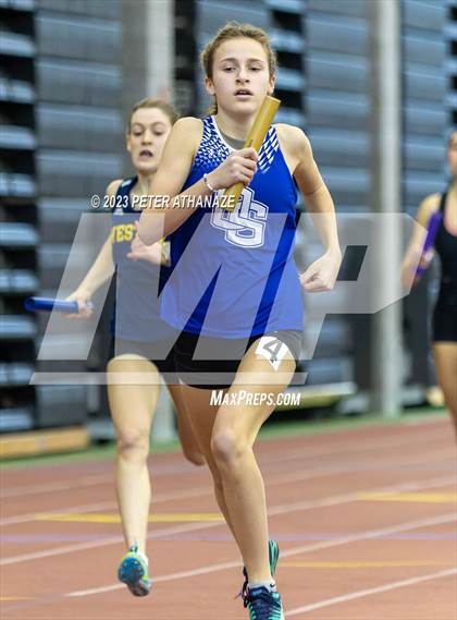 Thumbnail 1 in CIAC Indoor Finals photogallery.