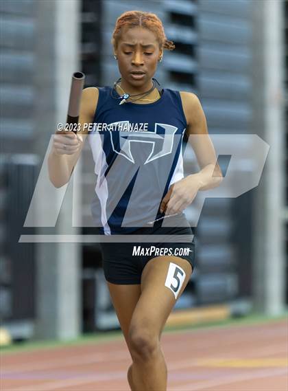 Thumbnail 1 in CIAC Indoor Finals photogallery.