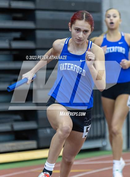 Thumbnail 3 in CIAC Indoor Finals photogallery.