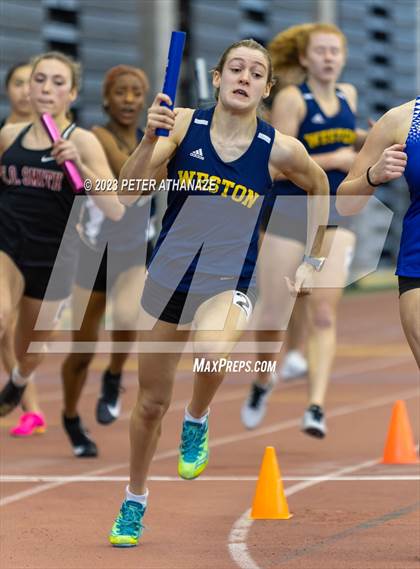 Thumbnail 2 in CIAC Indoor Finals photogallery.