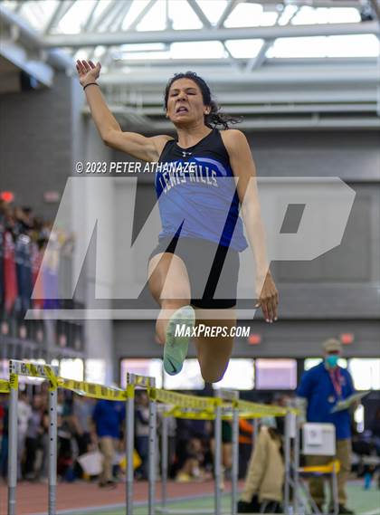 Thumbnail 1 in CIAC Indoor Finals photogallery.