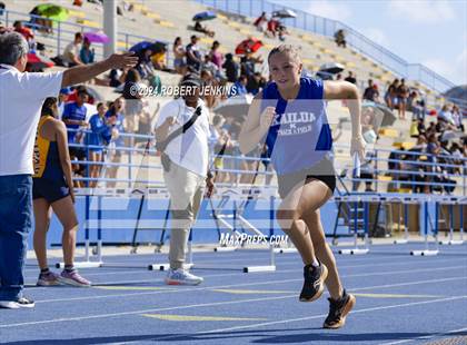 Thumbnail 3 in Kahuku Qualifying Meet #1 photogallery.