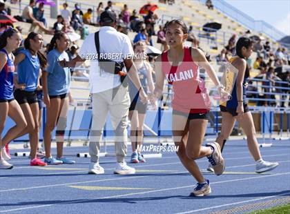 Thumbnail 1 in Kahuku Qualifying Meet #1 photogallery.