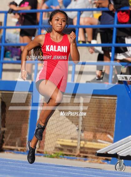 Thumbnail 2 in Kahuku Qualifying Meet #1 photogallery.