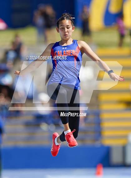 Thumbnail 1 in Kahuku Qualifying Meet #1 photogallery.