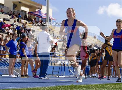 Thumbnail 1 in Kahuku Qualifying Meet #1 photogallery.